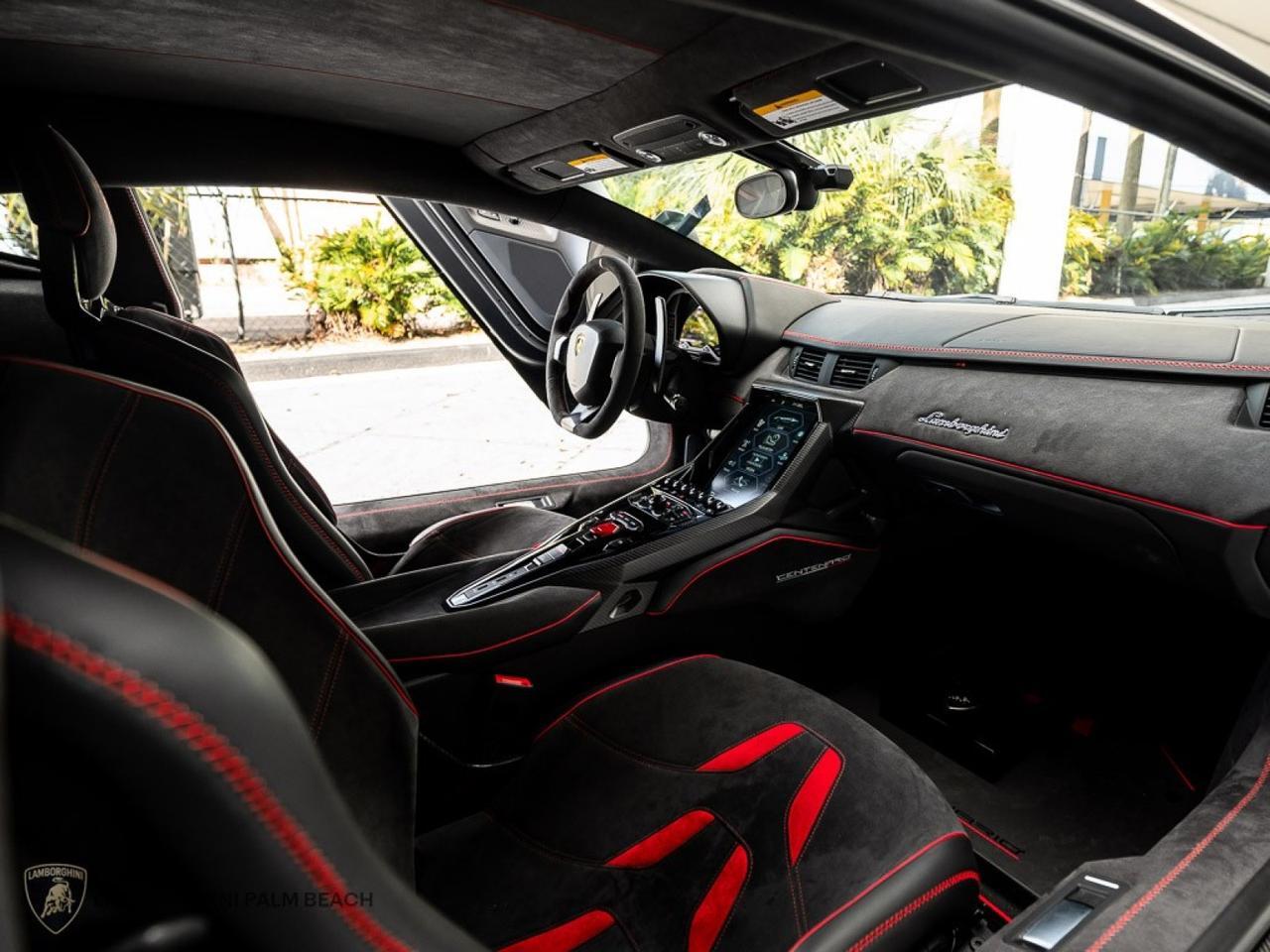 2017 Lamborghini Centenario Coupé, 8/20