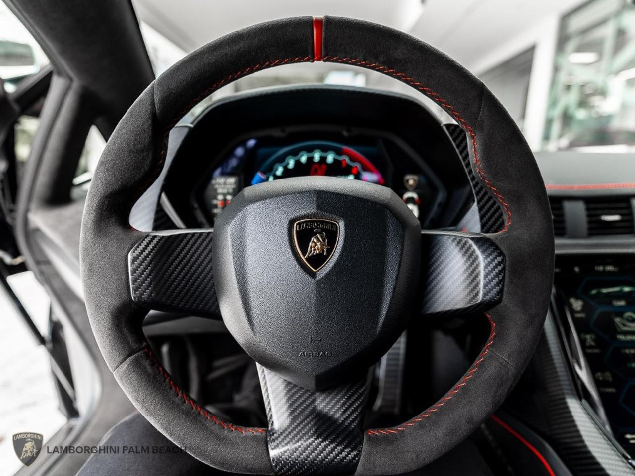 2017 Lamborghini Centenario Coupé, 17/20