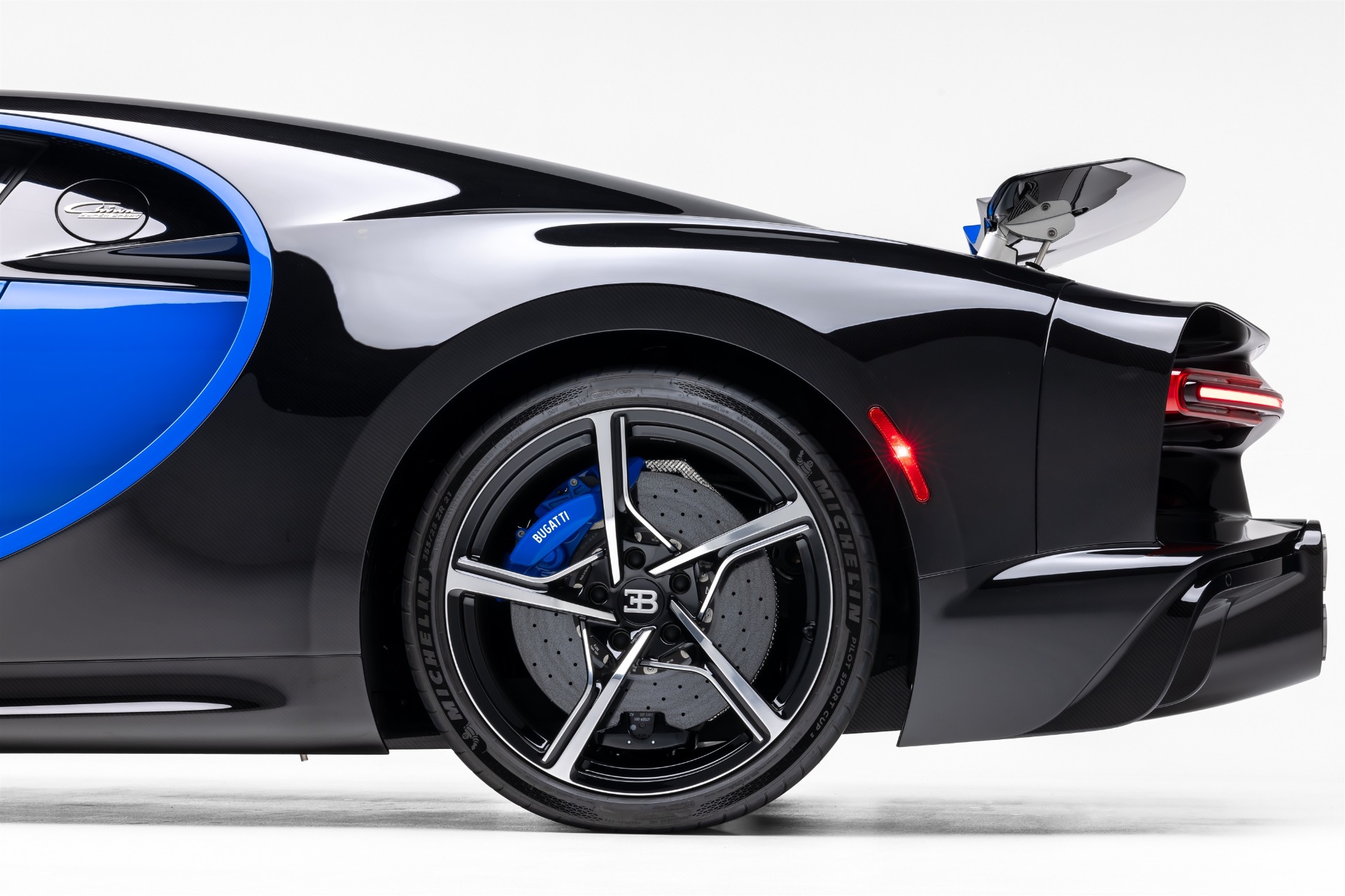2023 Bugatti Chiron Super Sport, 5/26