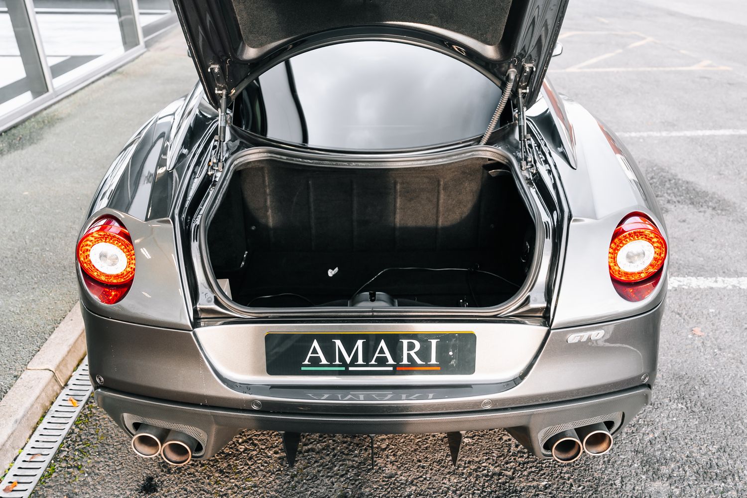 2010 Ferrari 599 GTO, 3/20