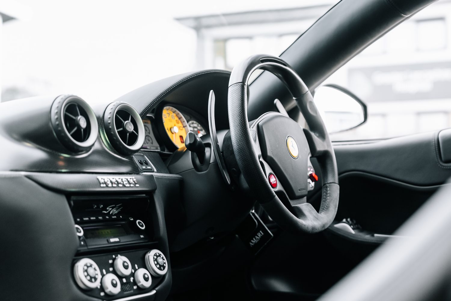 2010 Ferrari 599 GTO, 18/20