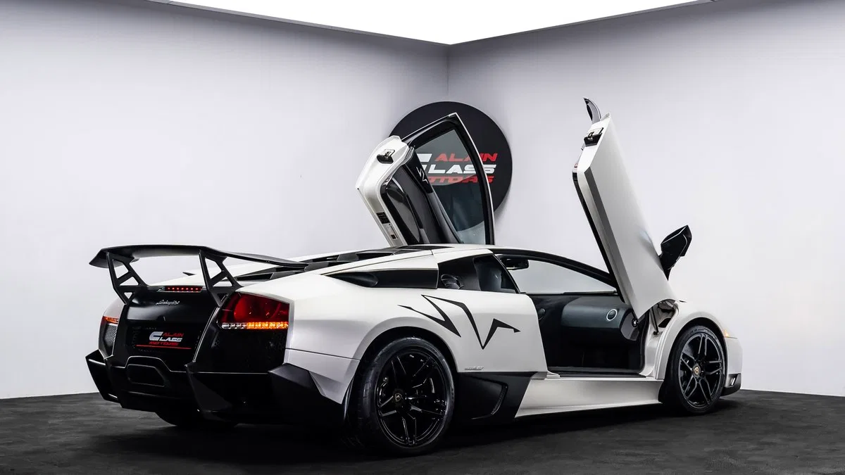 2010 Lamborghini Murciélago SV LP670-4 for sale, exterior, Bianco Canopus