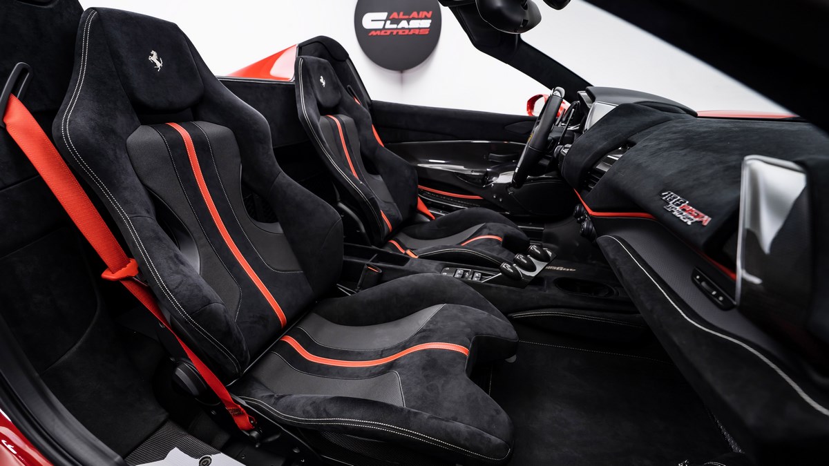 2020 Ferrari 488 Pista Spider, 3/15