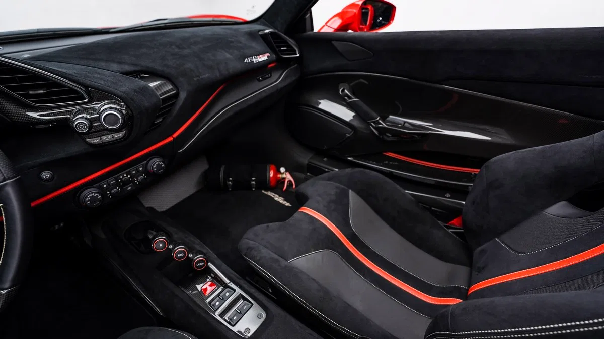 2020 Ferrari 488 Pista Spider interior, Alcantara Nero