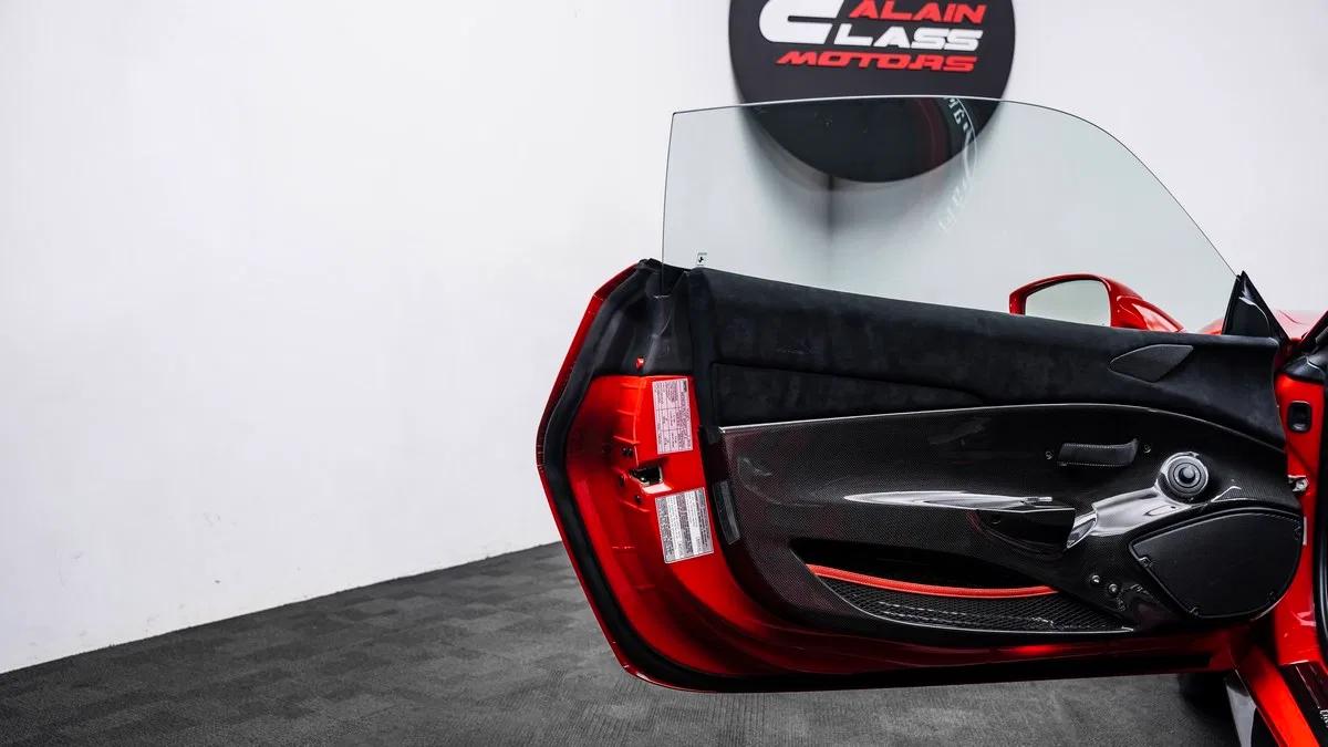 2020 Ferrari 488 Pista Spider for sale, exterior, Rossa Corsa