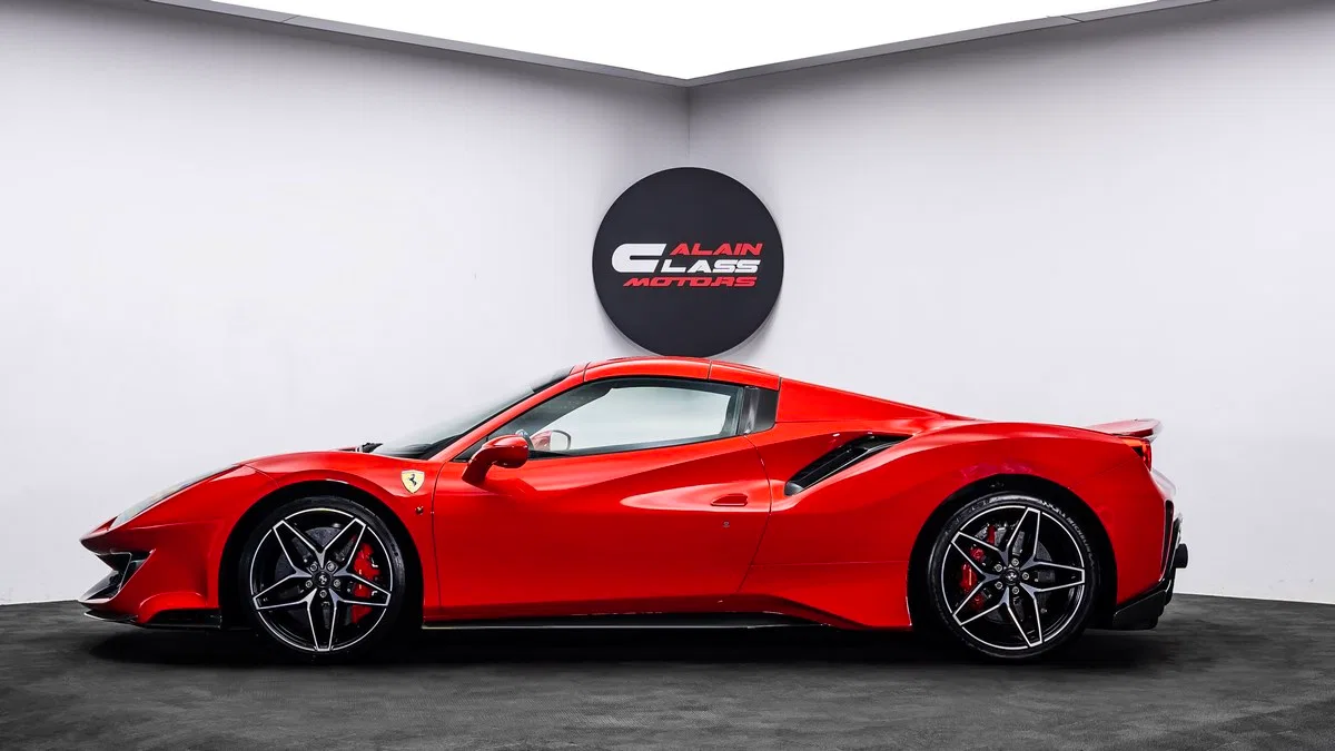 2020 Ferrari 488 Pista Spider, side profile, Rossa Corsa