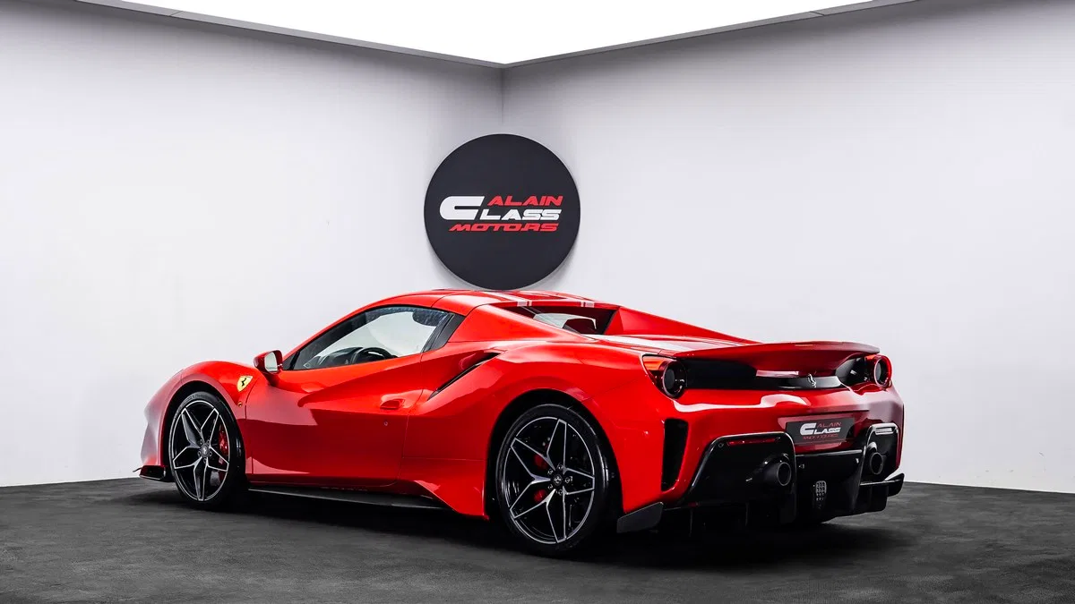2020 Ferrari 488 Pista Spider, side profile, Rossa Corsa