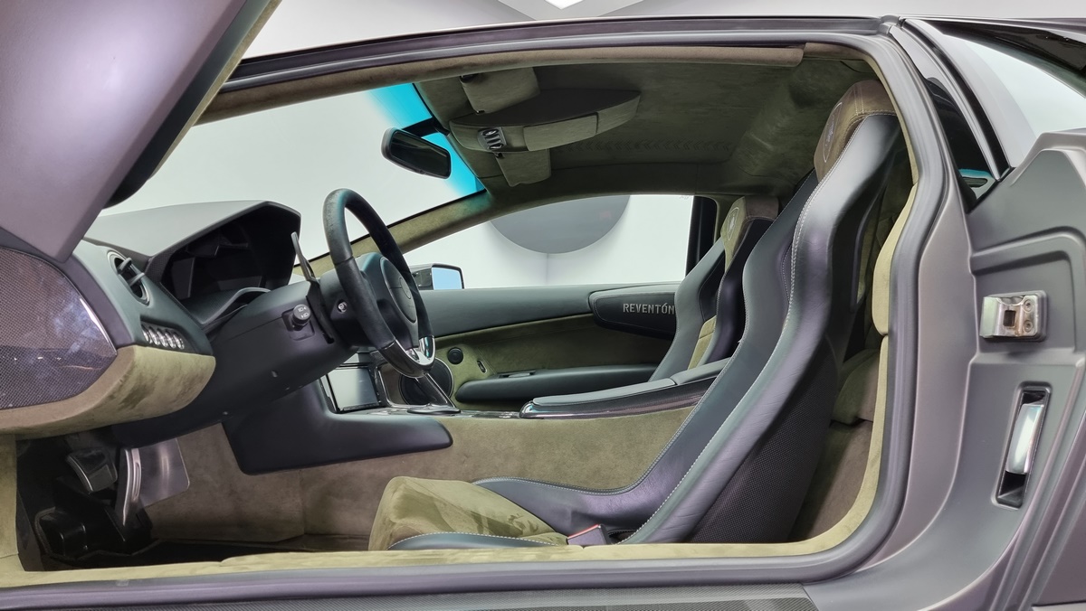 2008 Lamborghini Reventon, 3/19