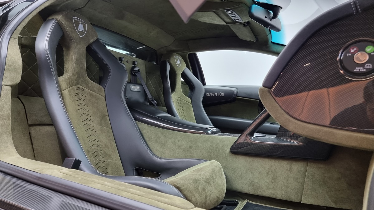 2008 Lamborghini Reventon, 4/19