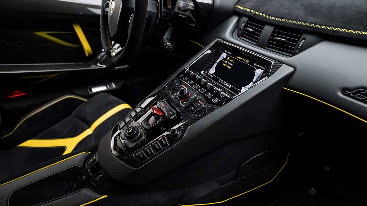2020 Lamborghini Aventador SVJ, 6/26