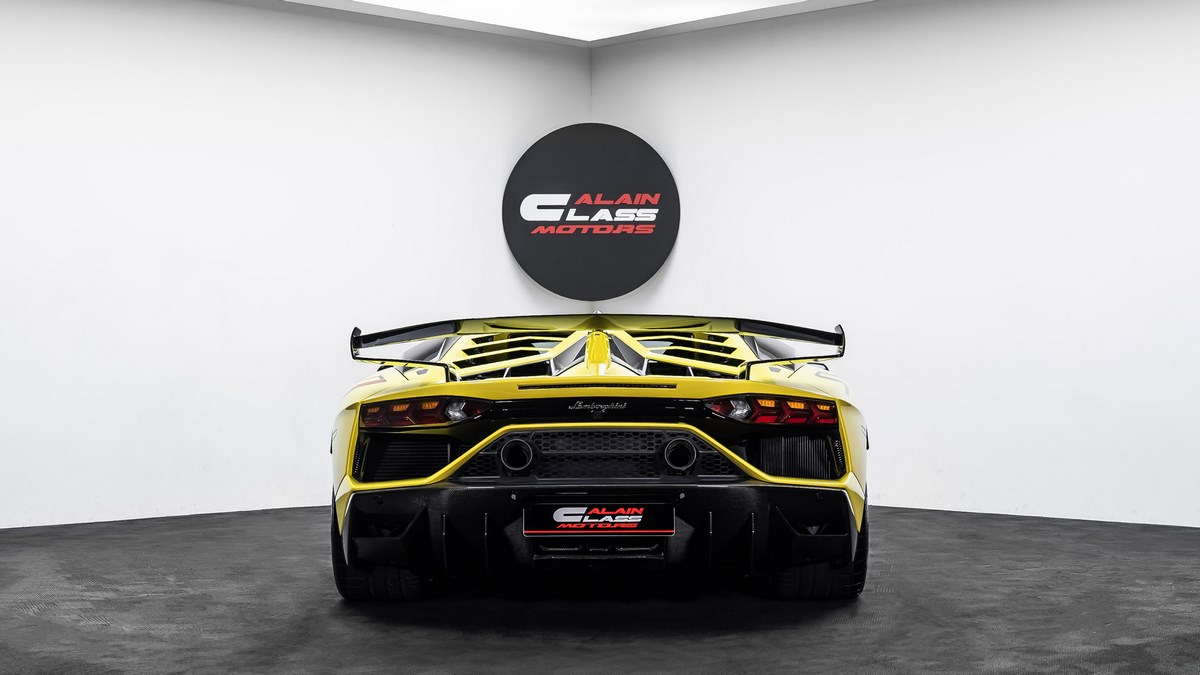 2020 Lamborghini Aventador SVJ, 12/26