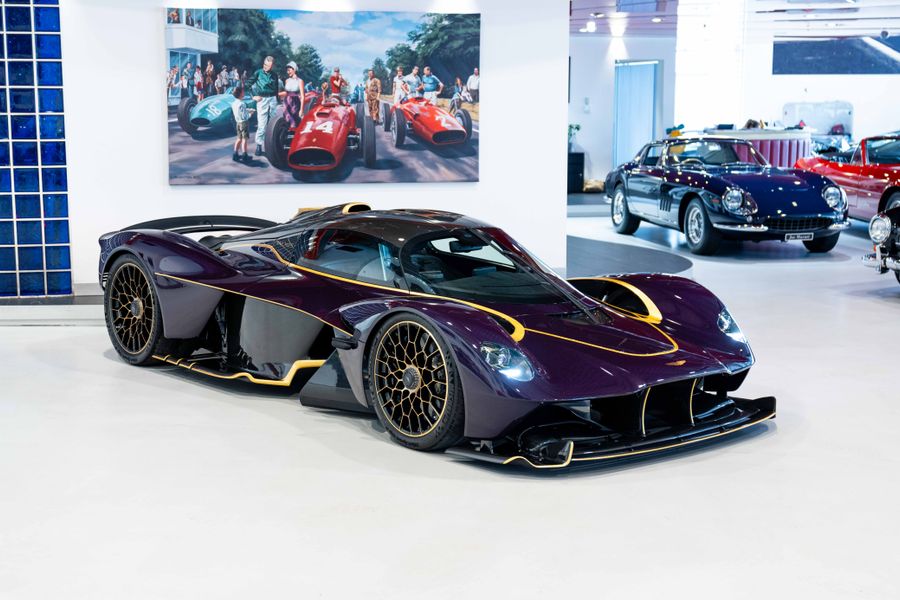 2024 Aston Martin Valkyrie, 2/20