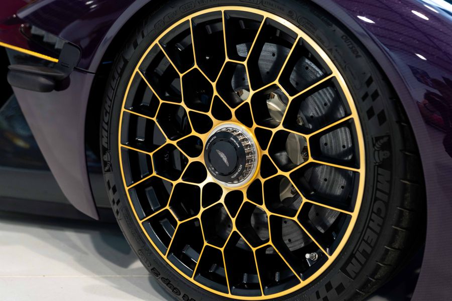 2024 Aston Martin Valkyrie, 13/20