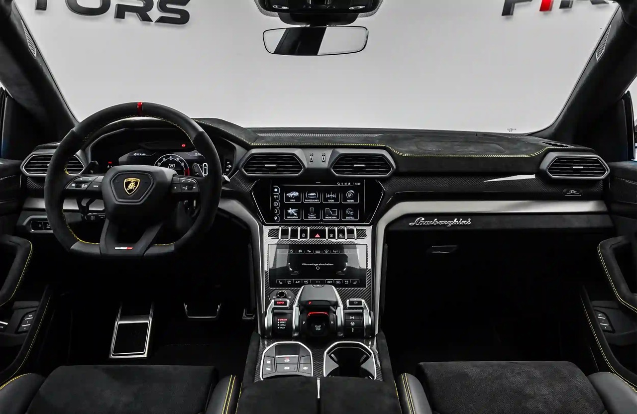2024 Lamborghini Urus Performante, 7/19