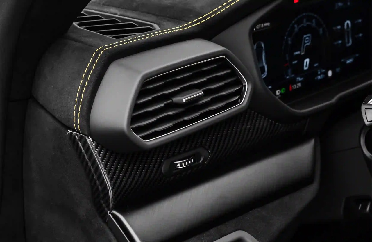 2024 Lamborghini Urus Performante, 8/19