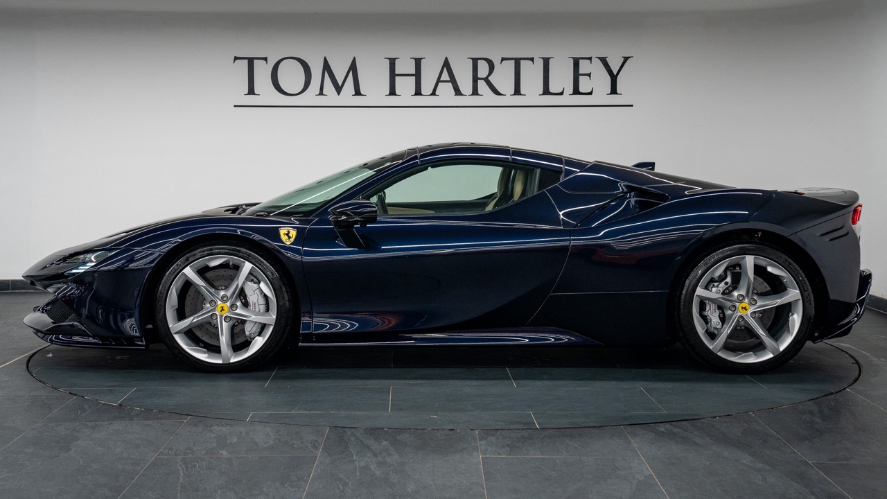 2023 Ferrari SF90 Spider, 5/20
