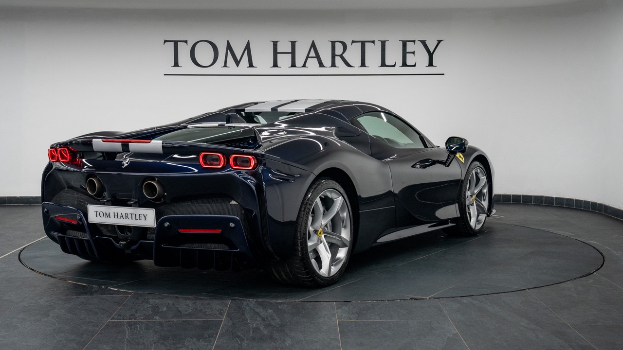 2023 Ferrari SF90 Spider, 20/20