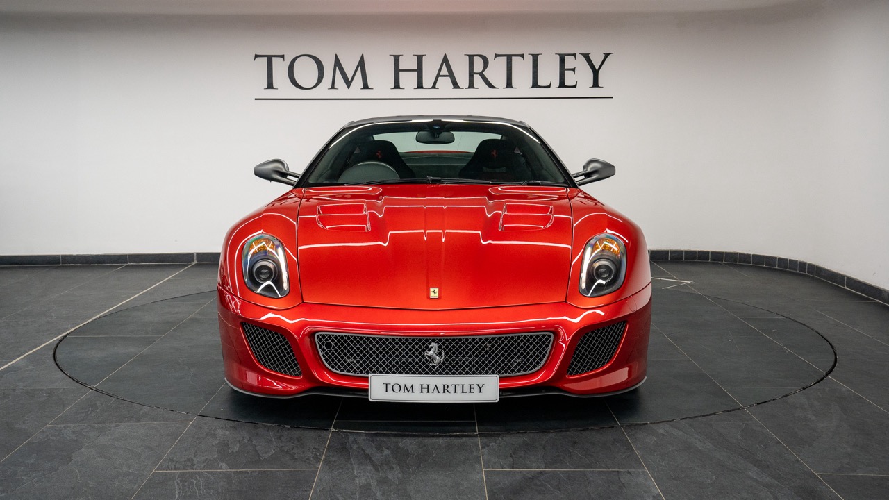 2010 Ferrari 599 GTO, 3/40