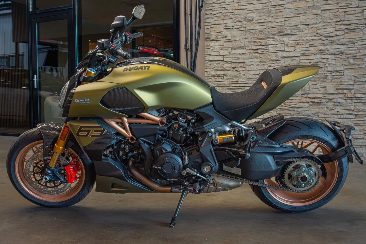 2023 Ducati 1260 S Diavel Lamborghini for sale, exterior, Gea Green.