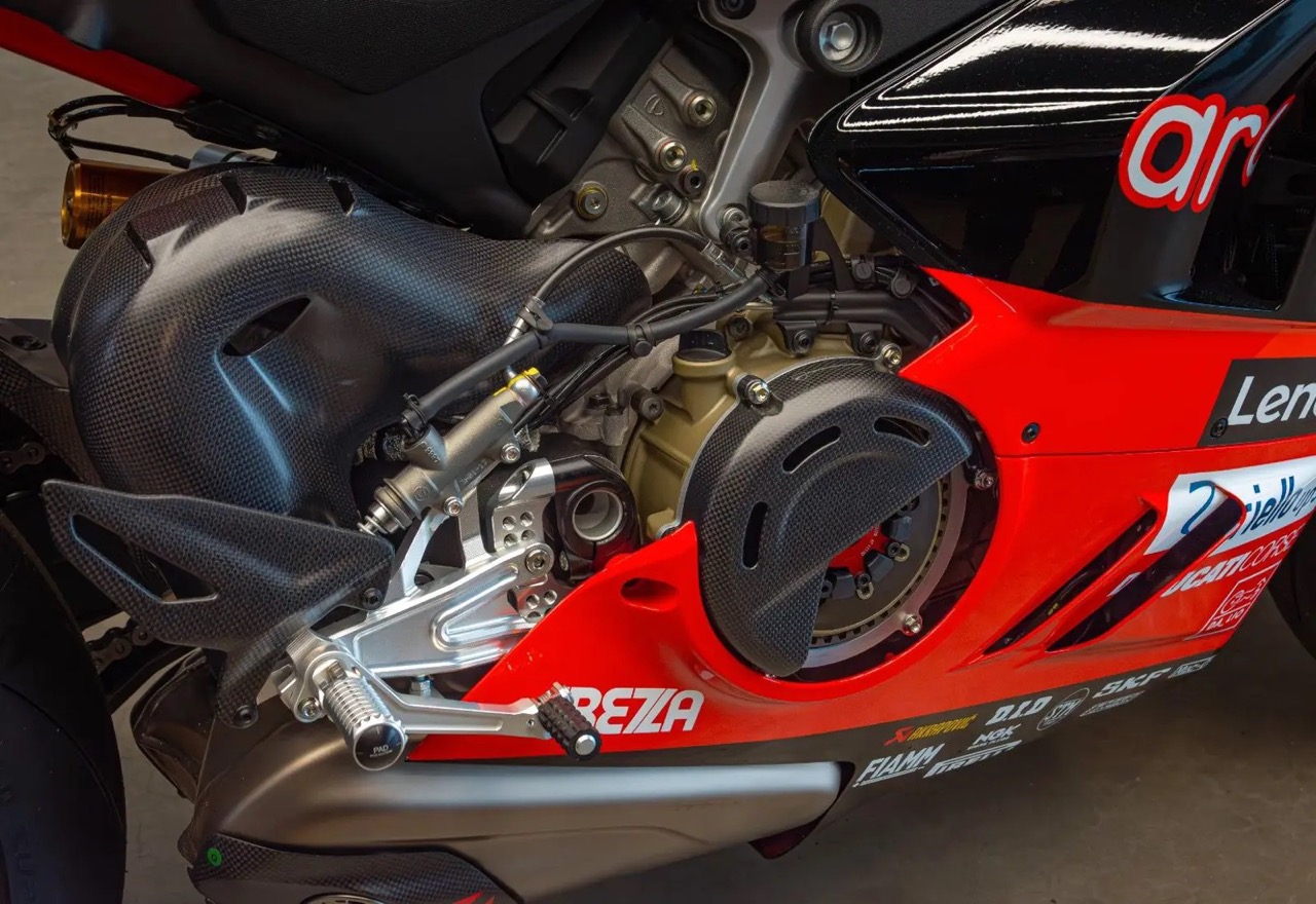 2024 Ducati Panigale V4 S SBK Bautista, 17/20