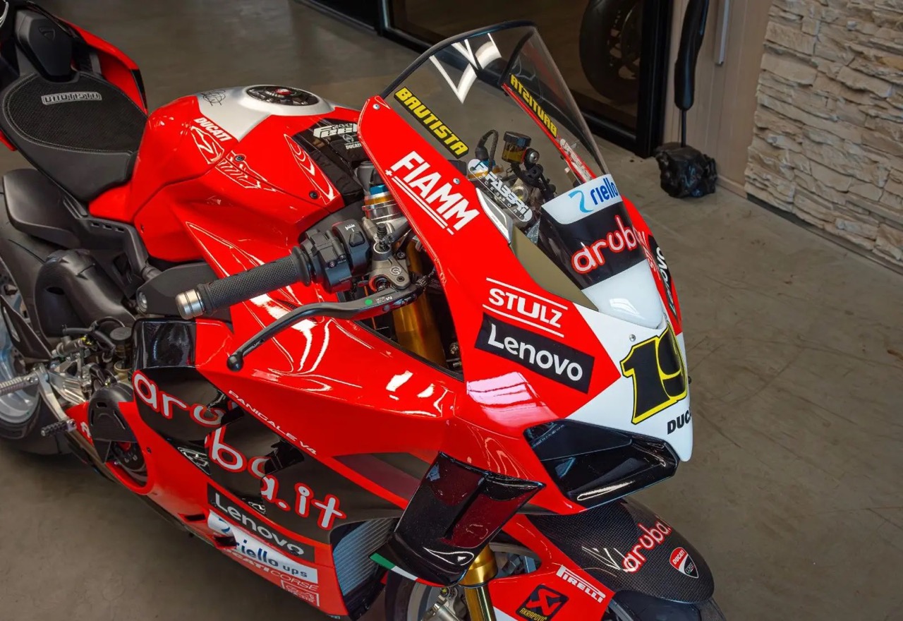 2024 Ducati Panigale V4 S SBK Bautista, 18/20