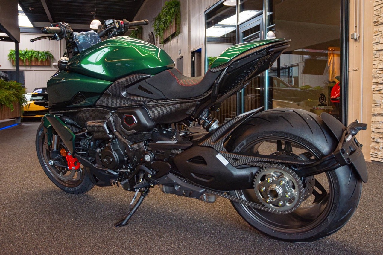 2024 Ducati Diavel for Bentley, 10/20