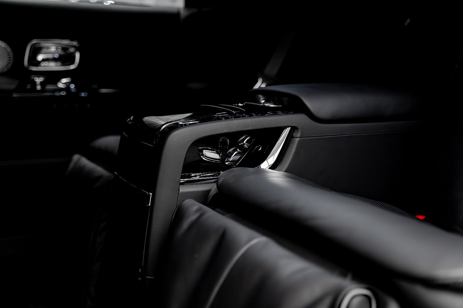 2025 Rolls-Royce Phantom EWB, 19/20