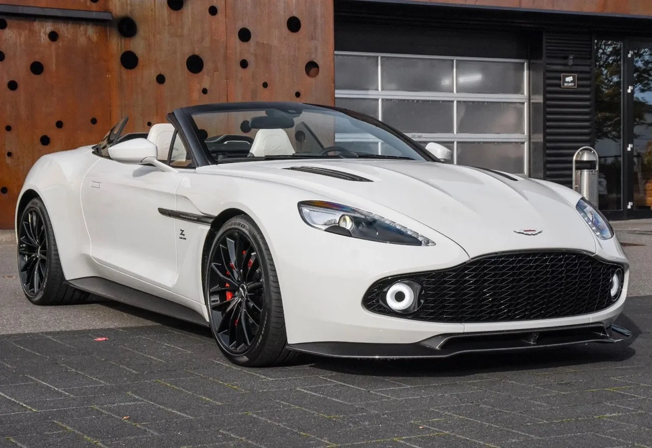 2018 Aston Martin Vanquish Zagato Volante