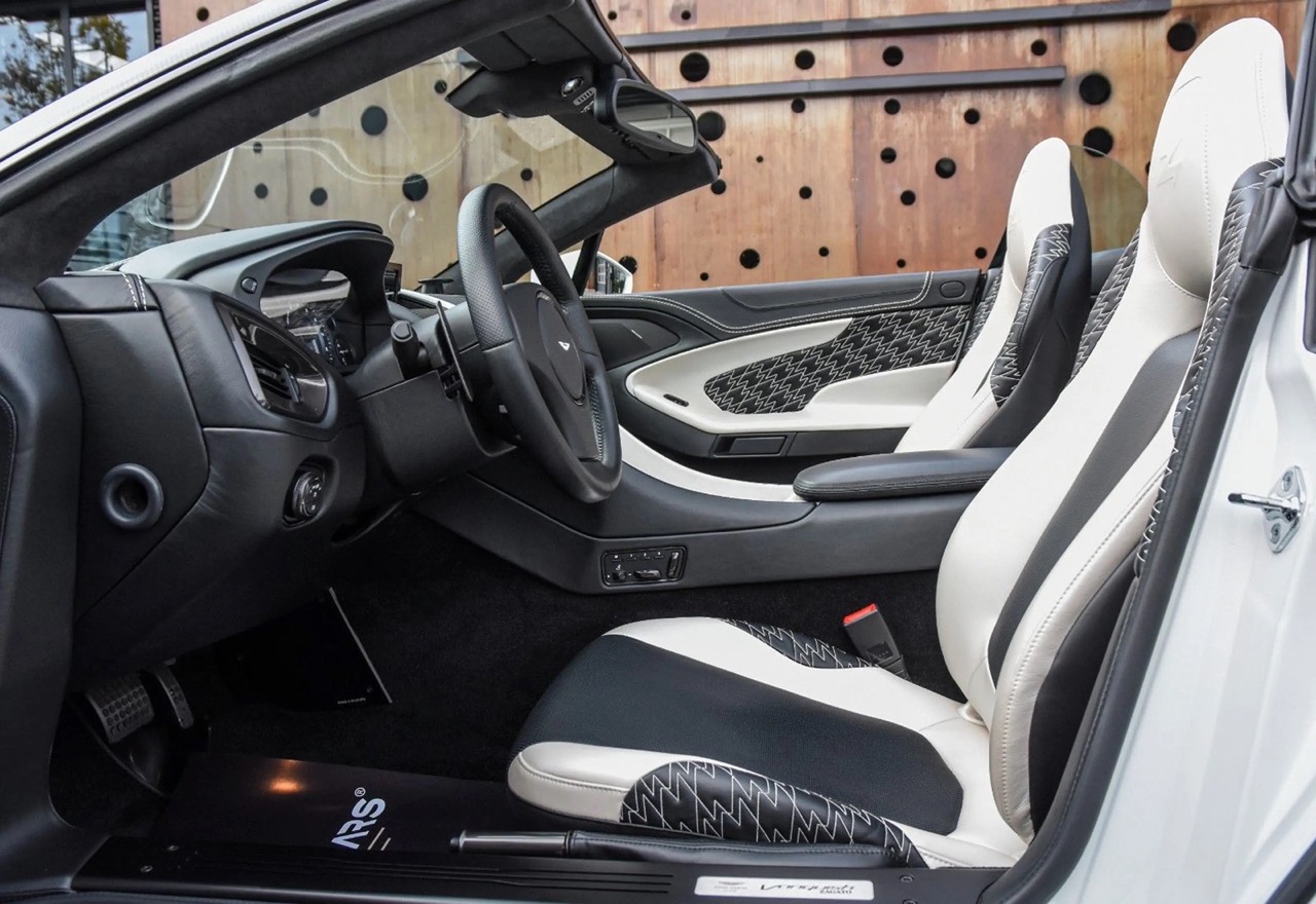 2018 Aston Martin Vanquish Zagato Volante, 20/20