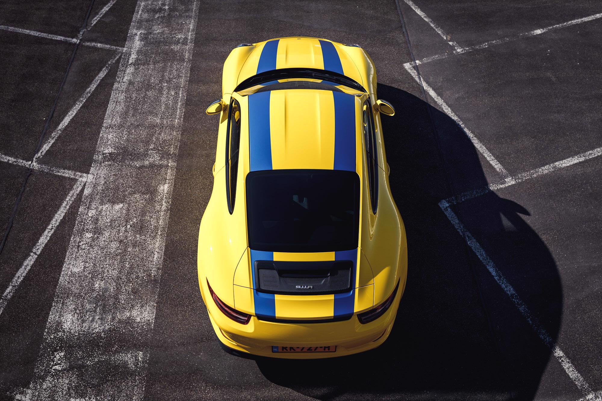 2016 PORSCHE 911 R, 3/19
