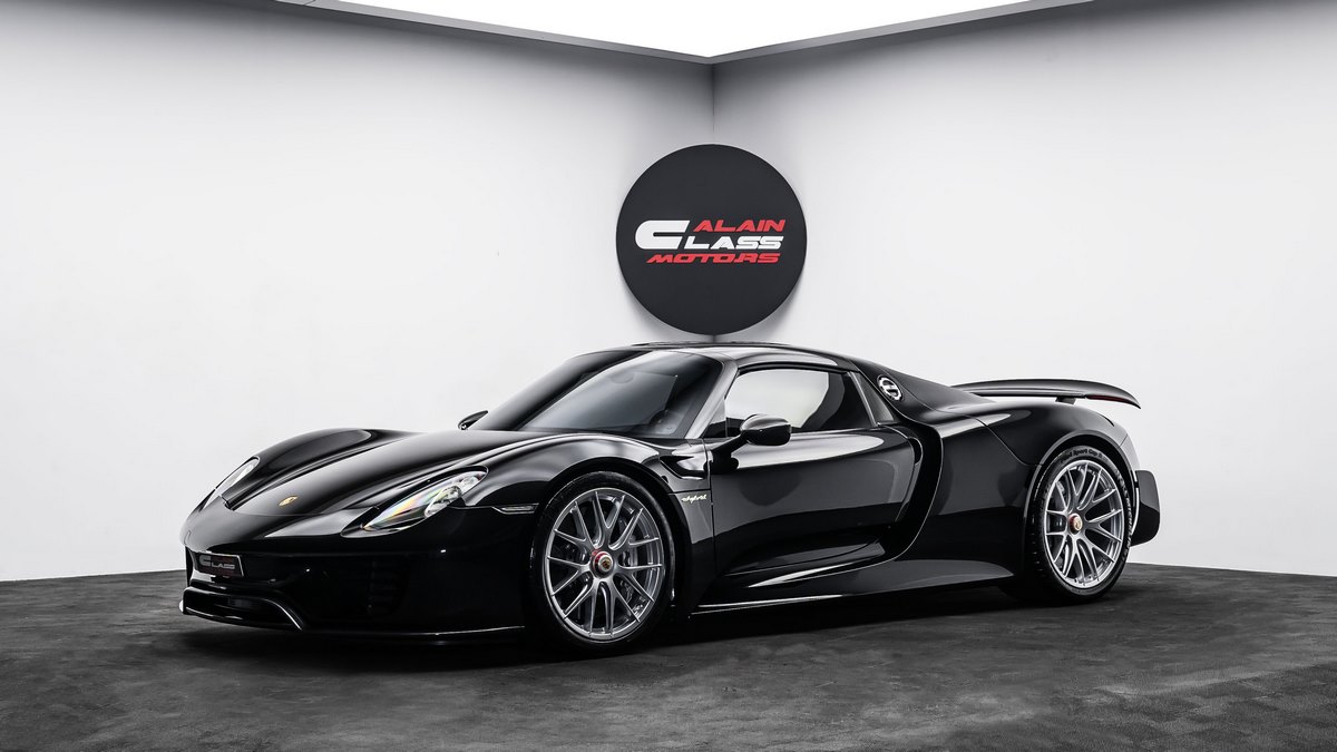 2015 Porsche 918 Spyder Weissach Package