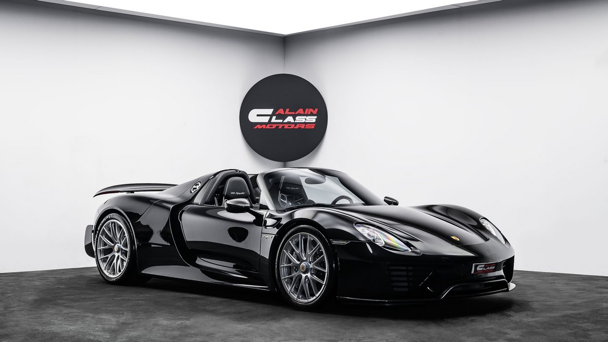 2015 Porsche 918 Spyder Weissach Package, 4/15