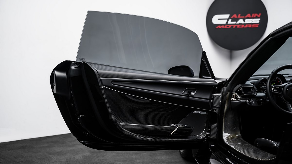 2015 Porsche 918 Spyder Weissach Package, 10/15