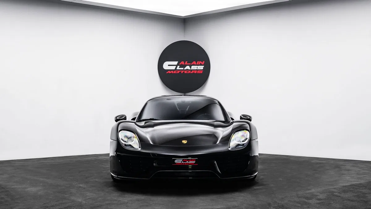 2015 Porsche 918 Spyder Weissach Package for sale, exterior, Black with Carbon Fiber