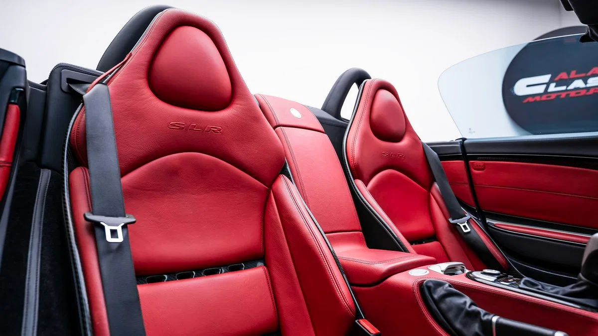 2007 Mercedes-Benz SLR McLaren Roadster interior, seats, Red