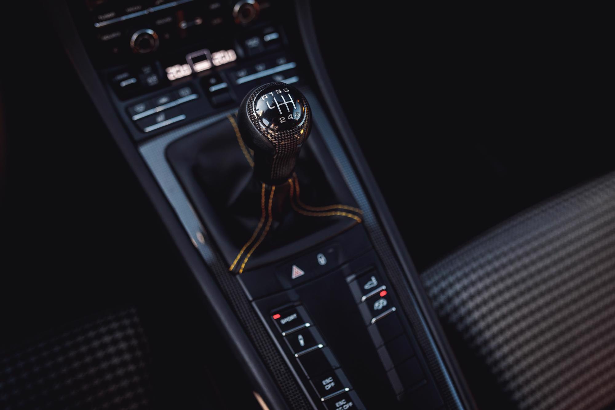 2016 PORSCHE 911 R, 11/19