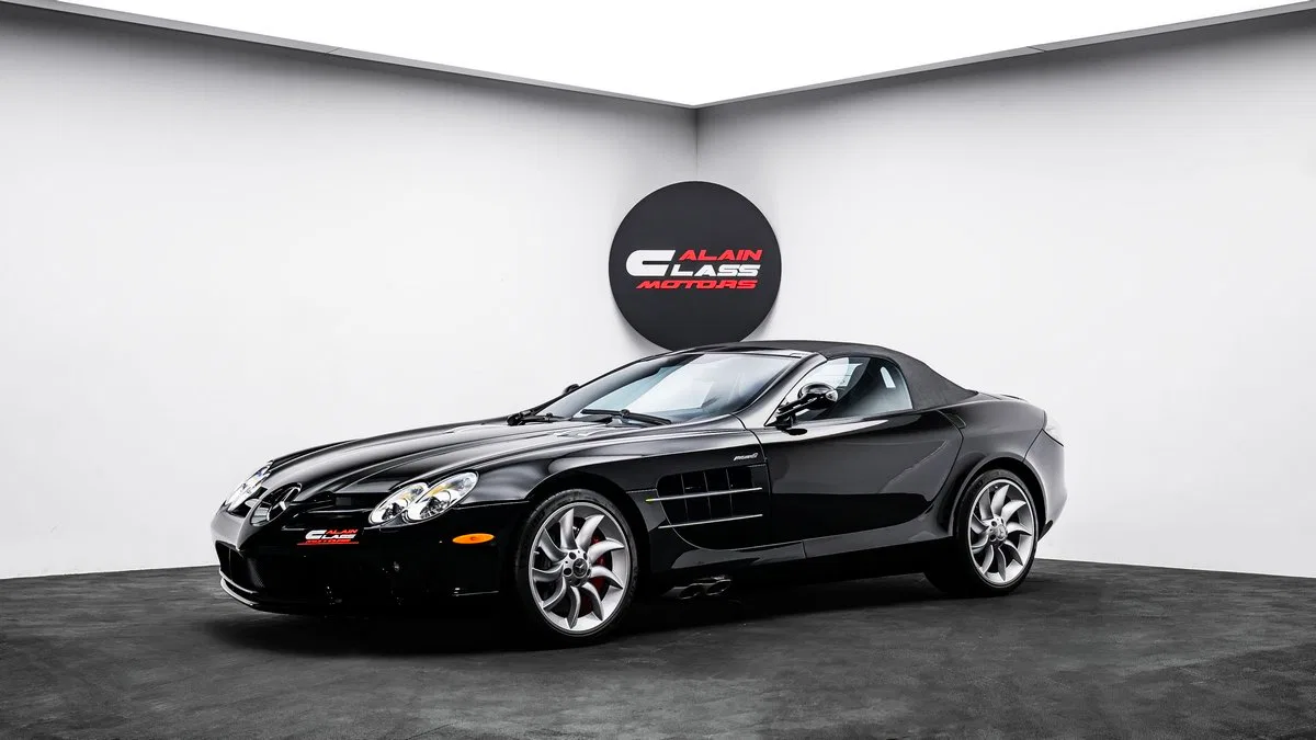 2008 Mercedes-Benz SLR McLaren Roadster, side profile, Black