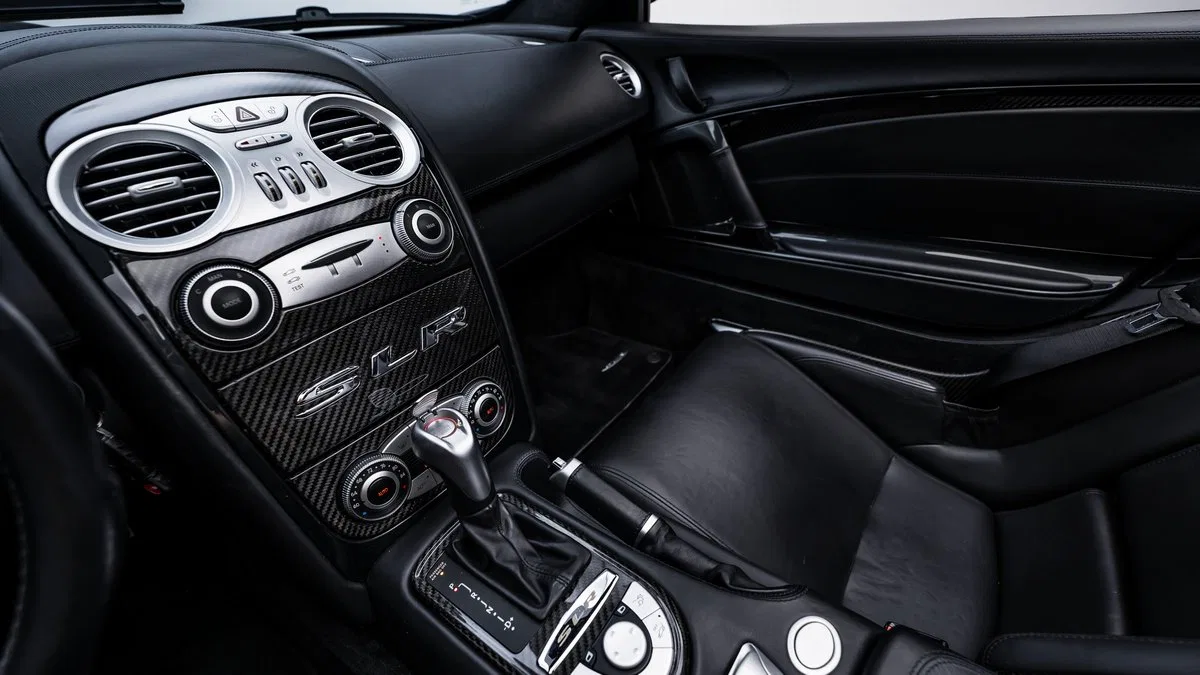 2008 Mercedes-Benz SLR McLaren Roadster interior, Black