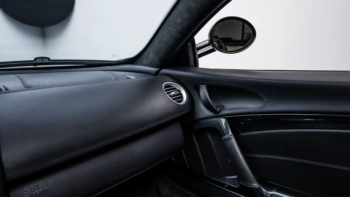 2008 Mercedes-Benz SLR McLaren Roadster interior, door panel, Black