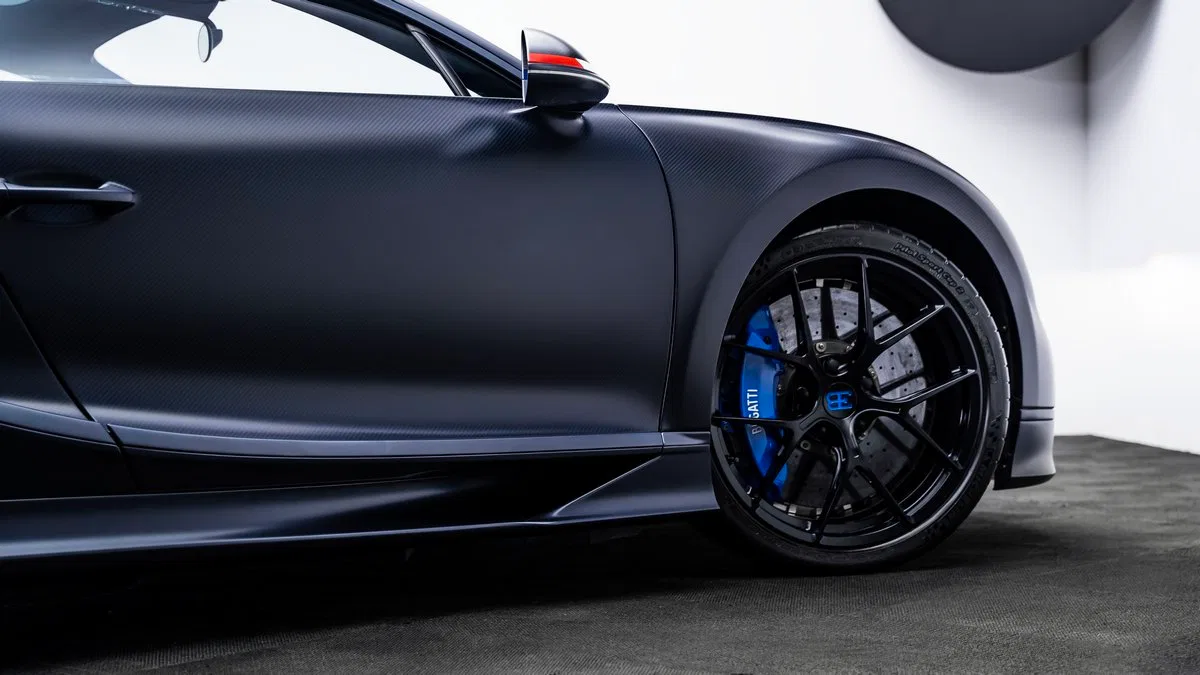 2019 Bugatti Chiron Sport 110 Ans for sale, exterior, Exposed Carbon Fiber | Steel Blue