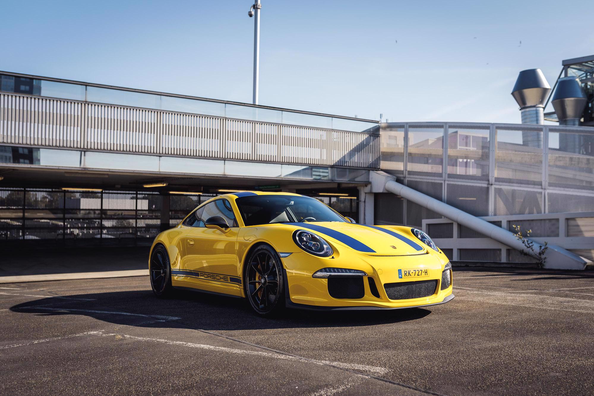 2016 PORSCHE 911 R, 19/19
