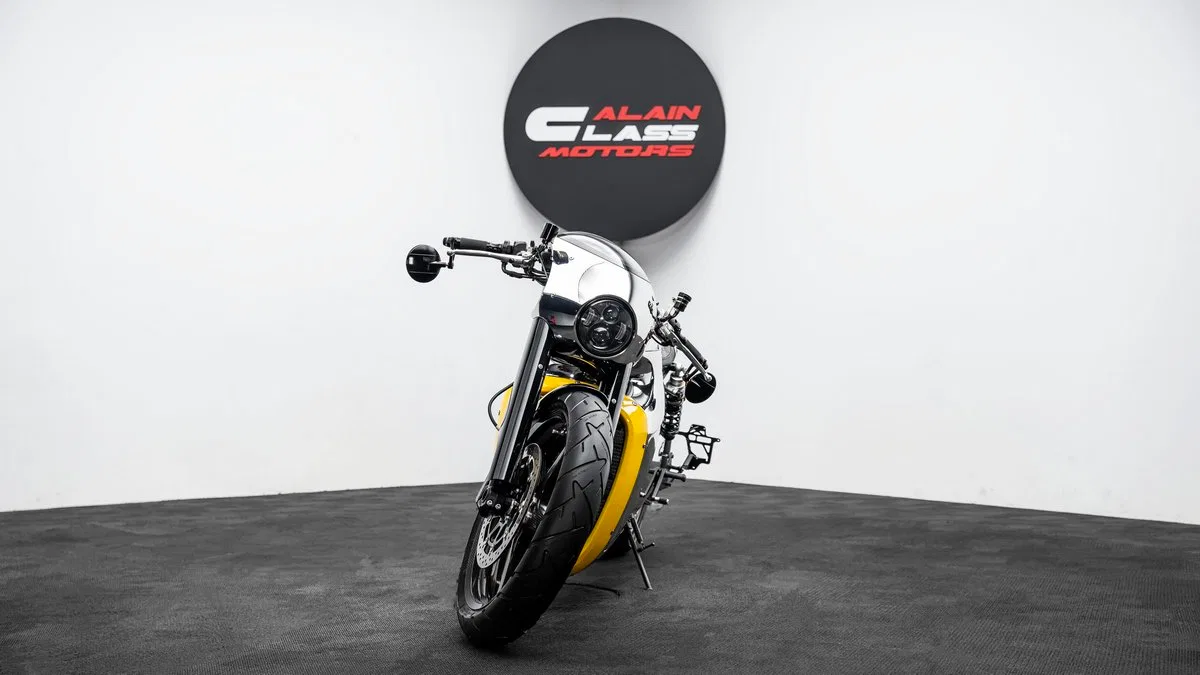 2014 Lotus C-01 1 of 100, side profile, Chrome | Yellow