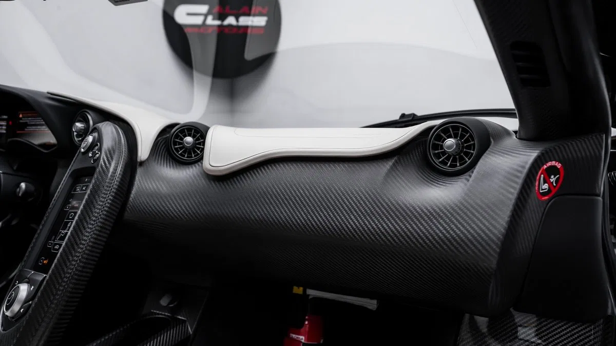 2014 McLaren P1, detail