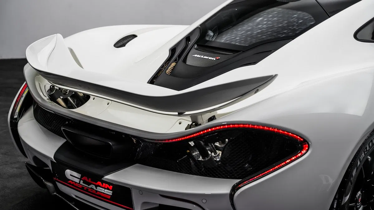 2014 McLaren P1 for sale, exterior, White