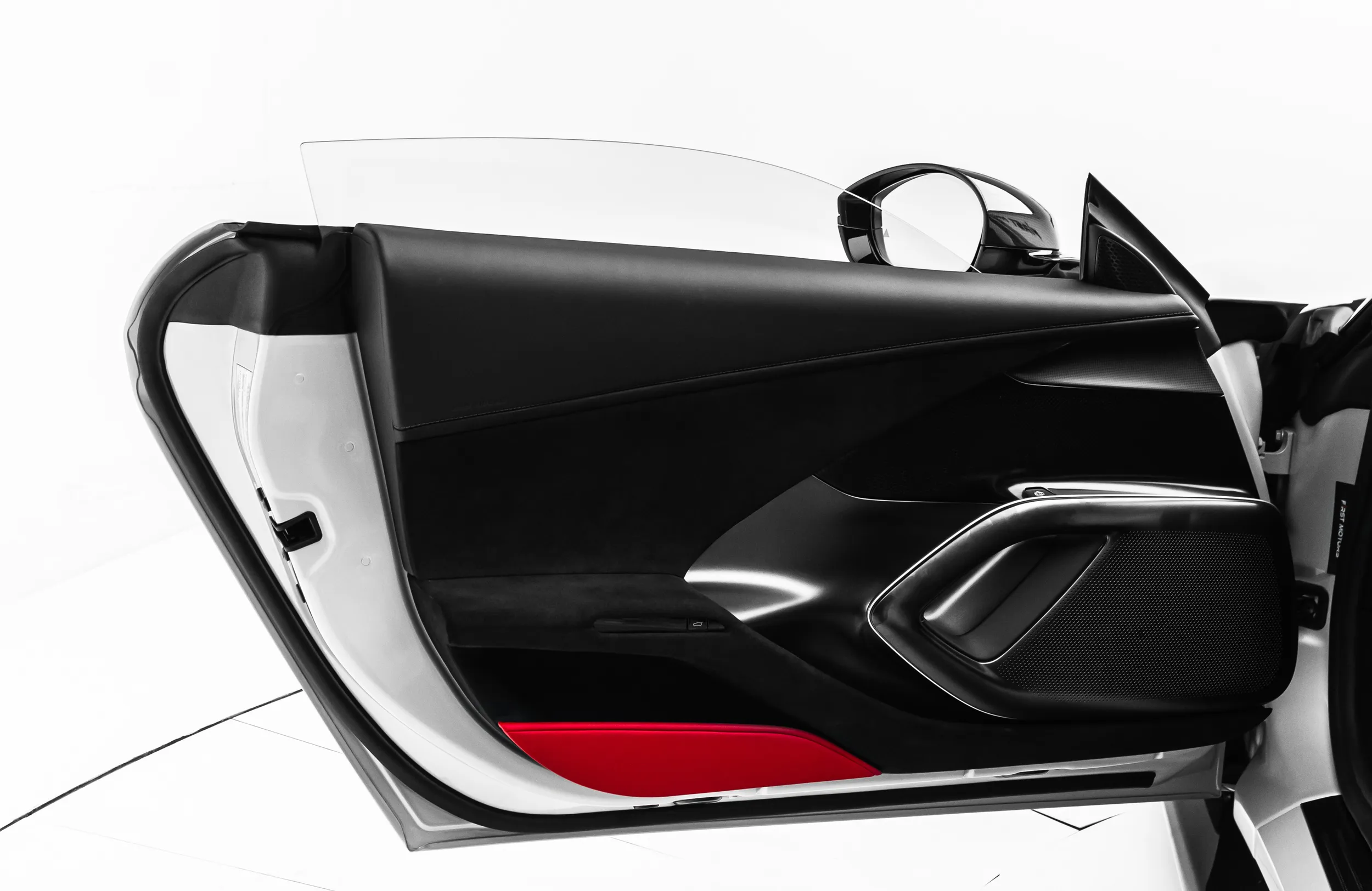 2025 Ferrari 12Cilindri, 14/19