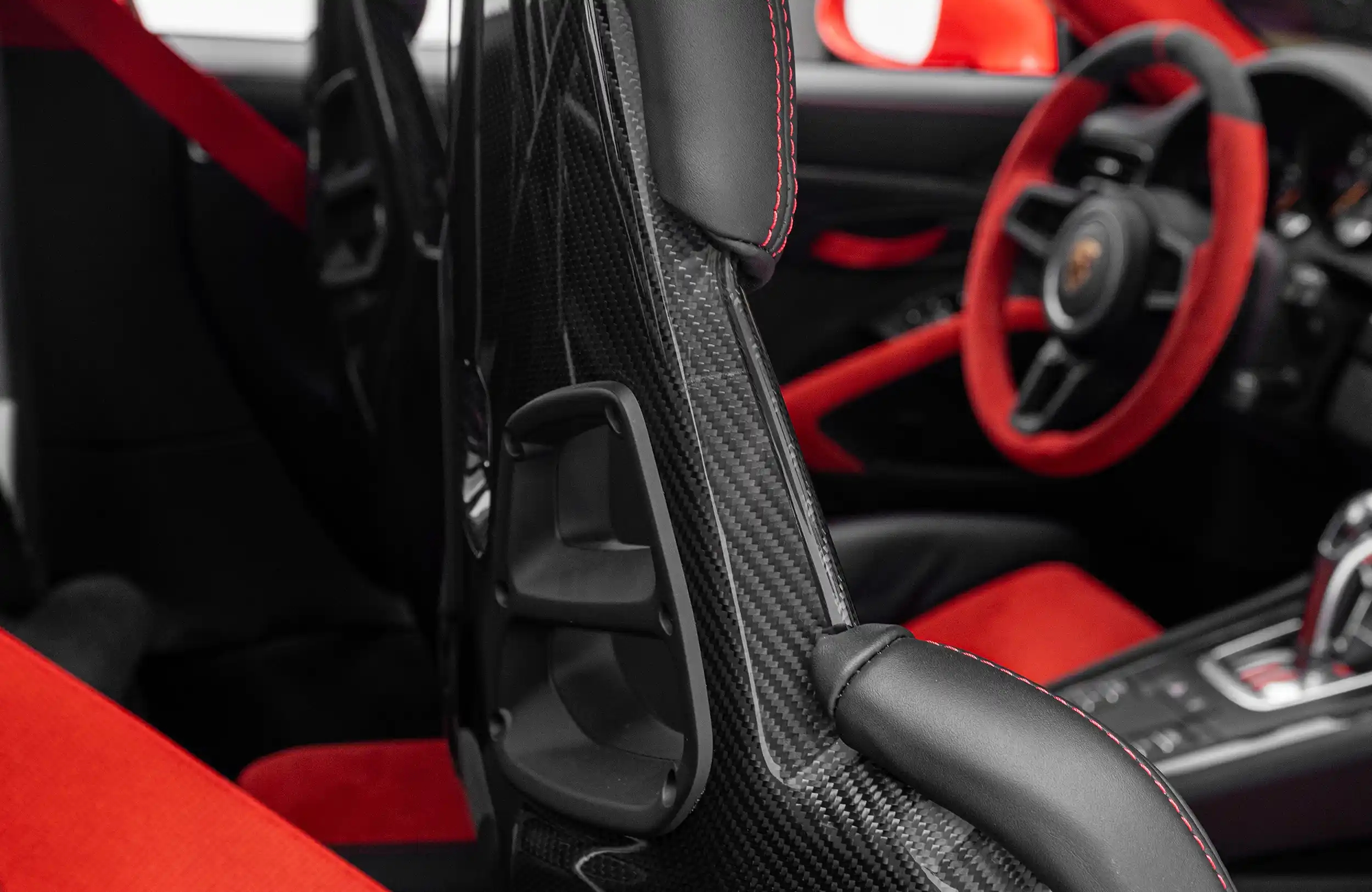 2018 Porsche 911 GT2 RS Weissach, 10/18