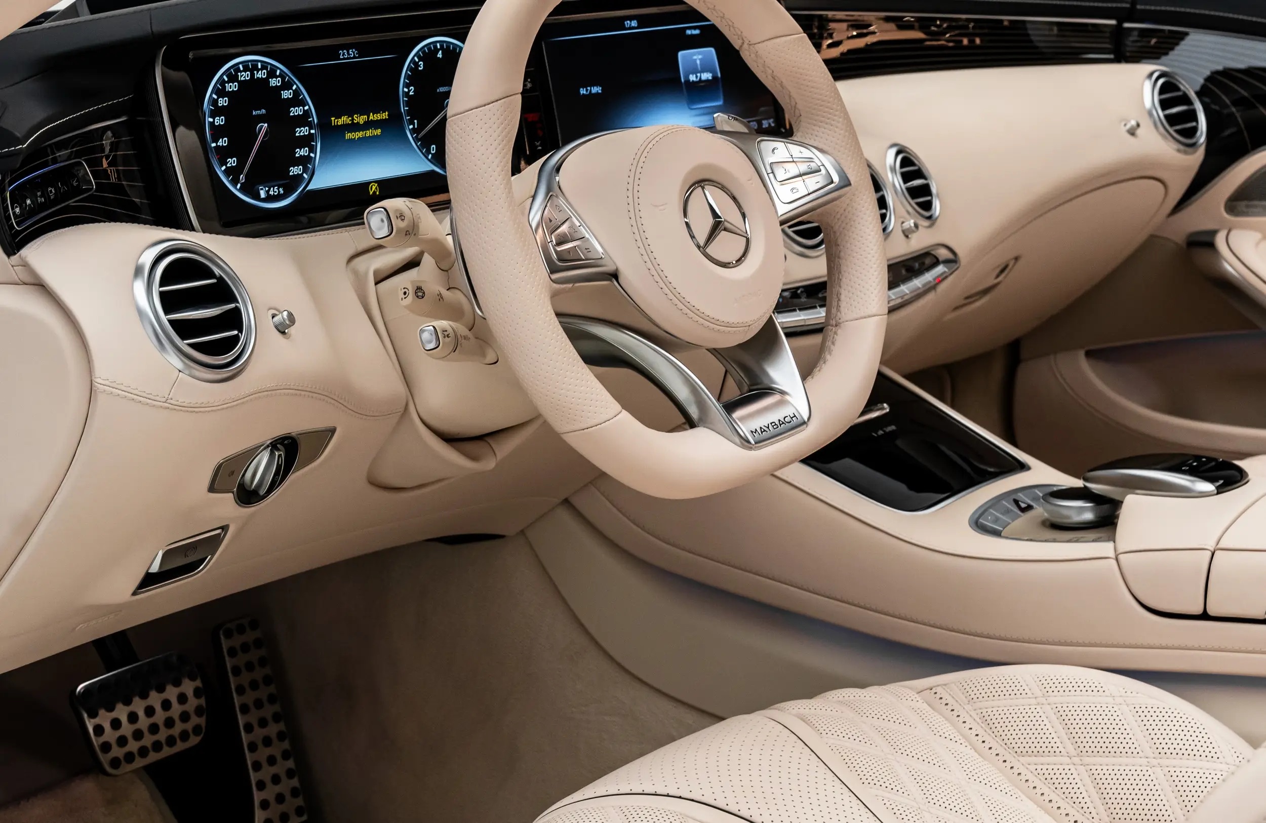 2017 Maybach S650 Cabriolet, 10/18
