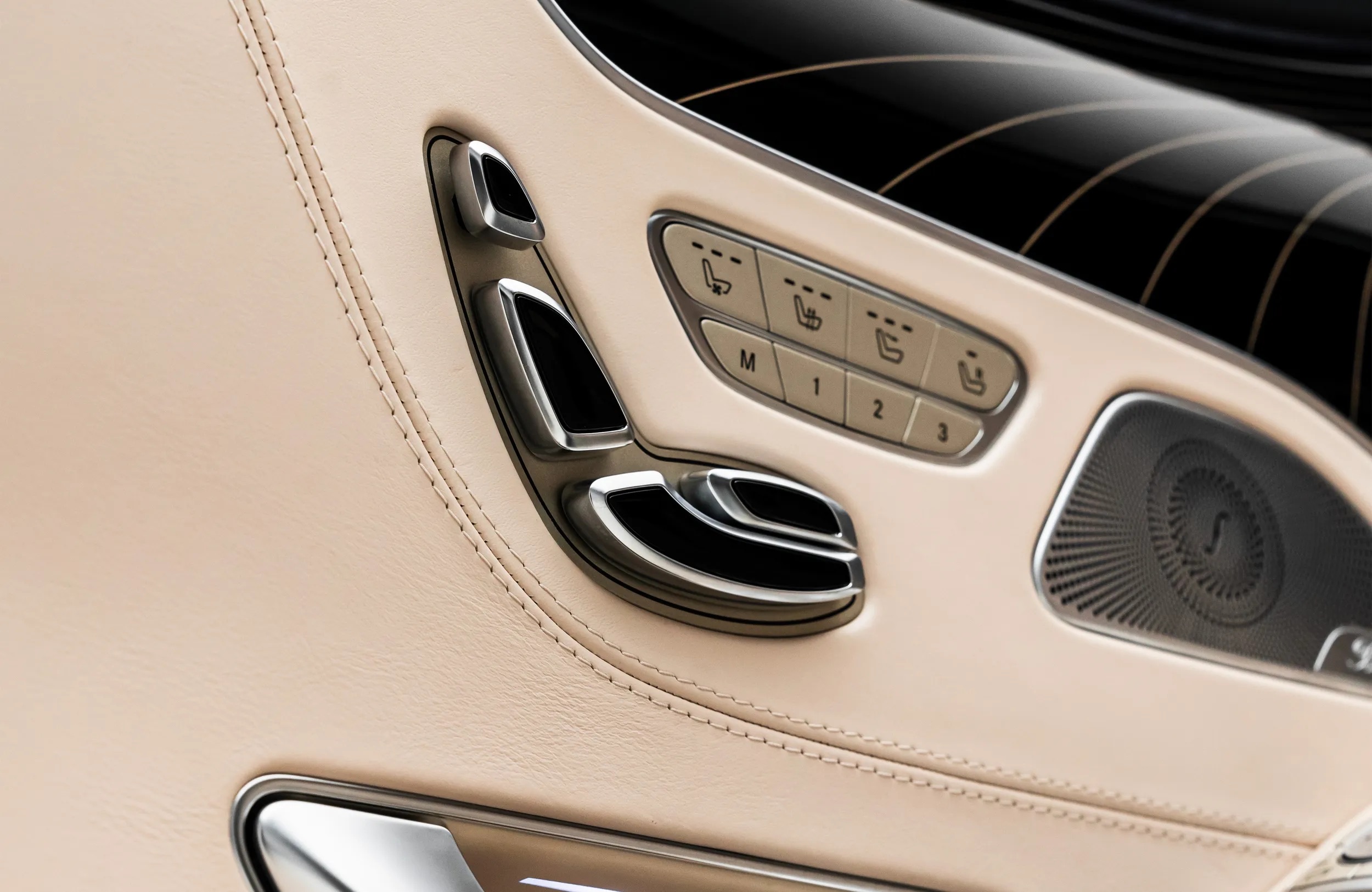 2017 Maybach S650 Cabriolet, 15/18