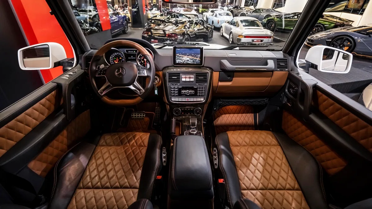 2014 Mercedes-Benz G63 AMG 6x6 interior, Black | Brown