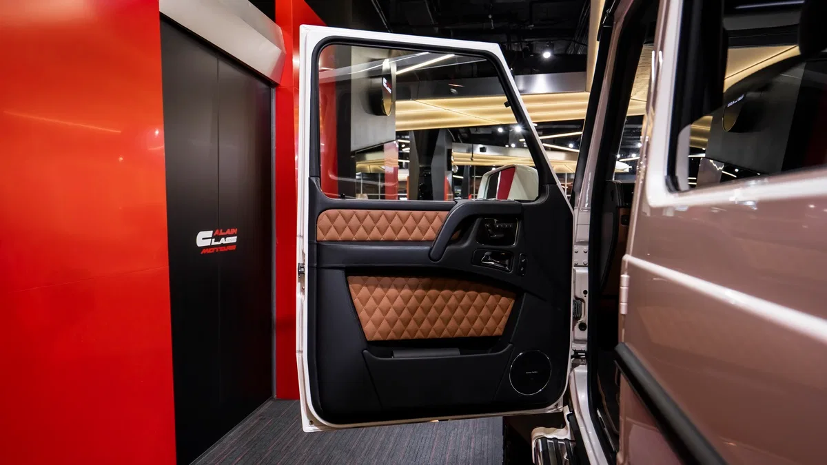2014 Mercedes-Benz G63 AMG 6x6 interior, door panel, Black | Brown